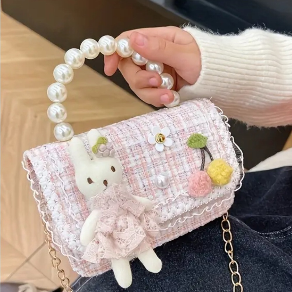 SALE**

Charming Pink Tweed Bag with Pearl Handle